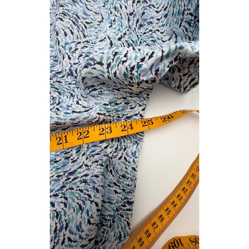 Van Heusen NWT Mens XL Shark Print Button Up Shirt Never Tuck Slim Fit Blue - Picture 8 of 10